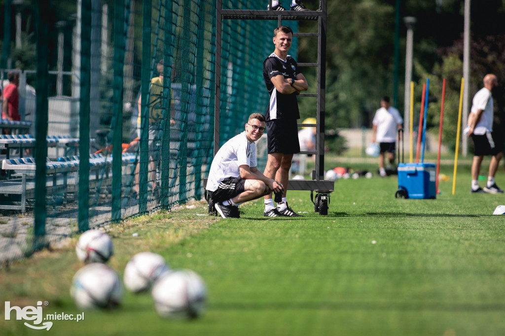 Trening FKS Stali Mielec z nowym trenerem