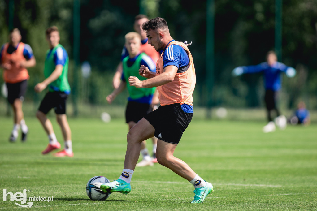 Trening FKS Stali Mielec z nowym trenerem