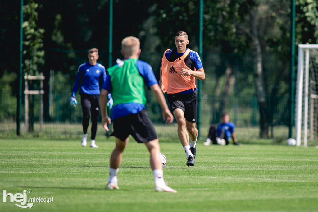 Trening FKS Stali Mielec z nowym trenerem