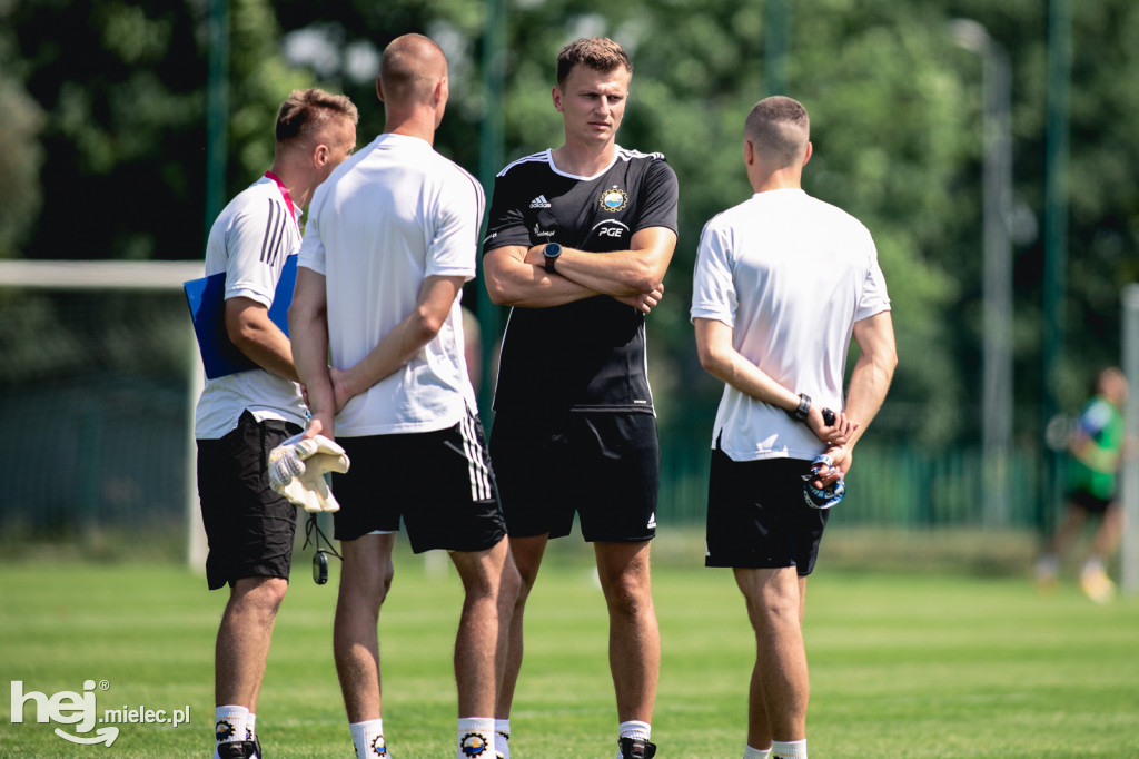 Trening FKS Stali Mielec z nowym trenerem