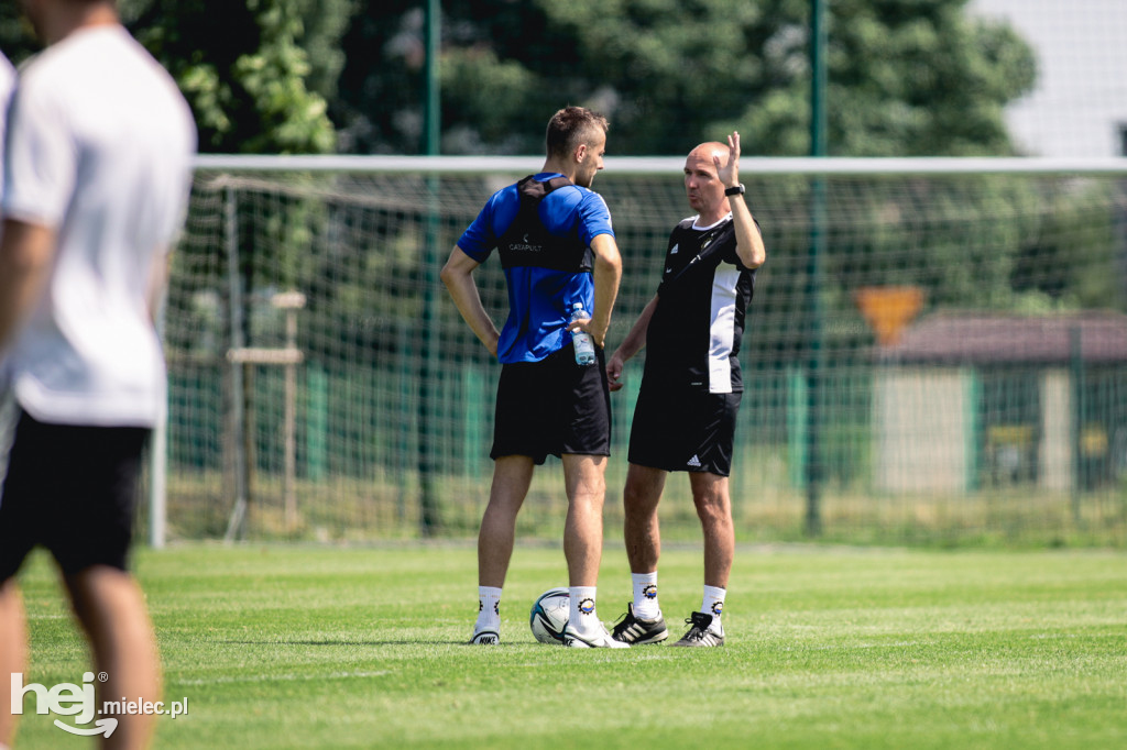 Trening FKS Stali Mielec z nowym trenerem