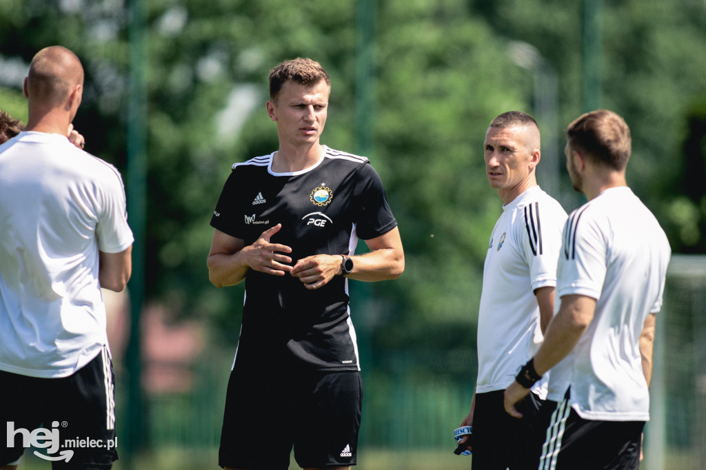 Trening FKS Stali Mielec z nowym trenerem