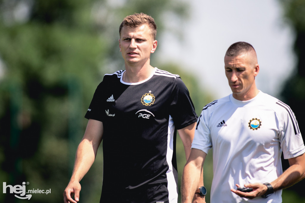 Trening FKS Stali Mielec z nowym trenerem