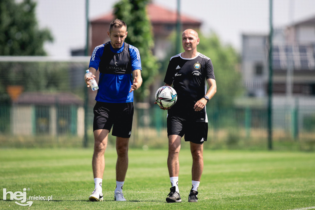 Trening FKS Stali Mielec z nowym trenerem