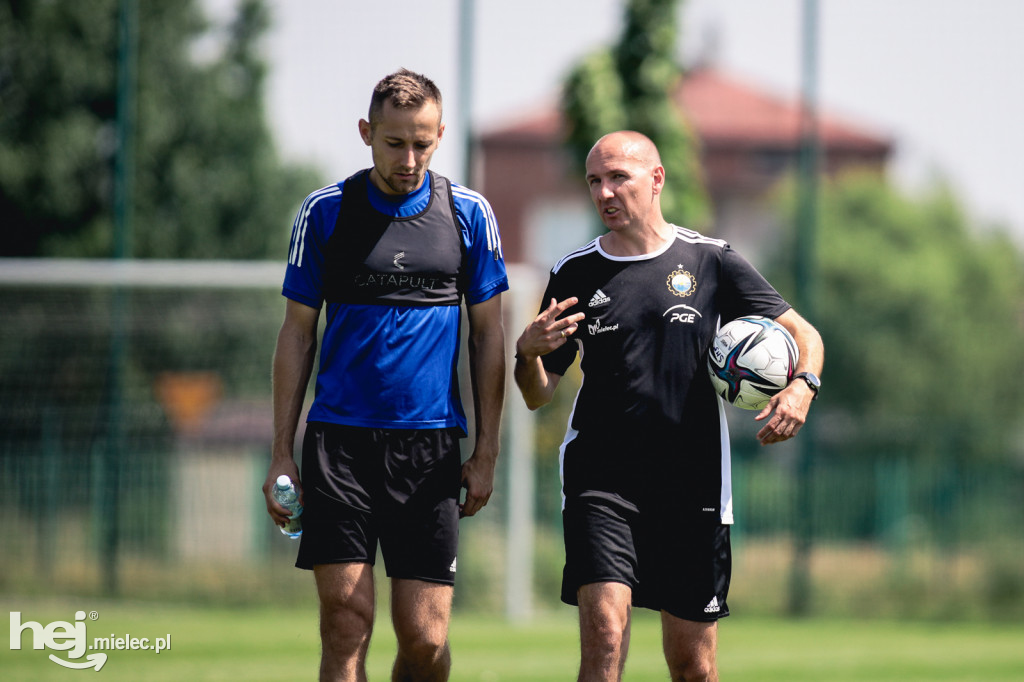 Trening FKS Stali Mielec z nowym trenerem