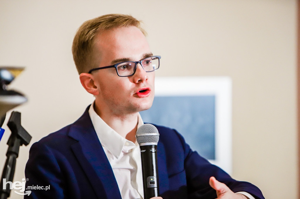 O wsparciu dla firm z wiceministrem finansów