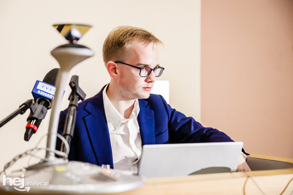 O wsparciu dla firm z wiceministrem finansów