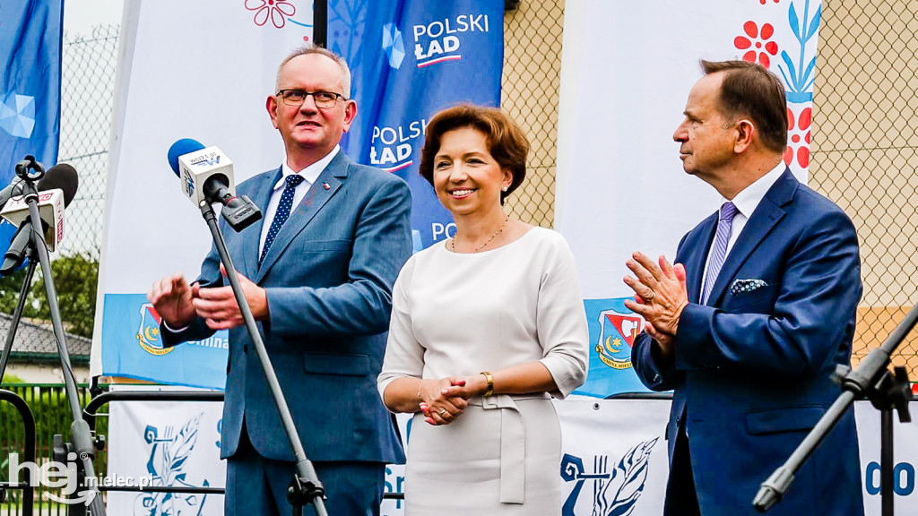 Minister na pikniku w Chorzelowie, w Padwi, Przykopie i Baranowie