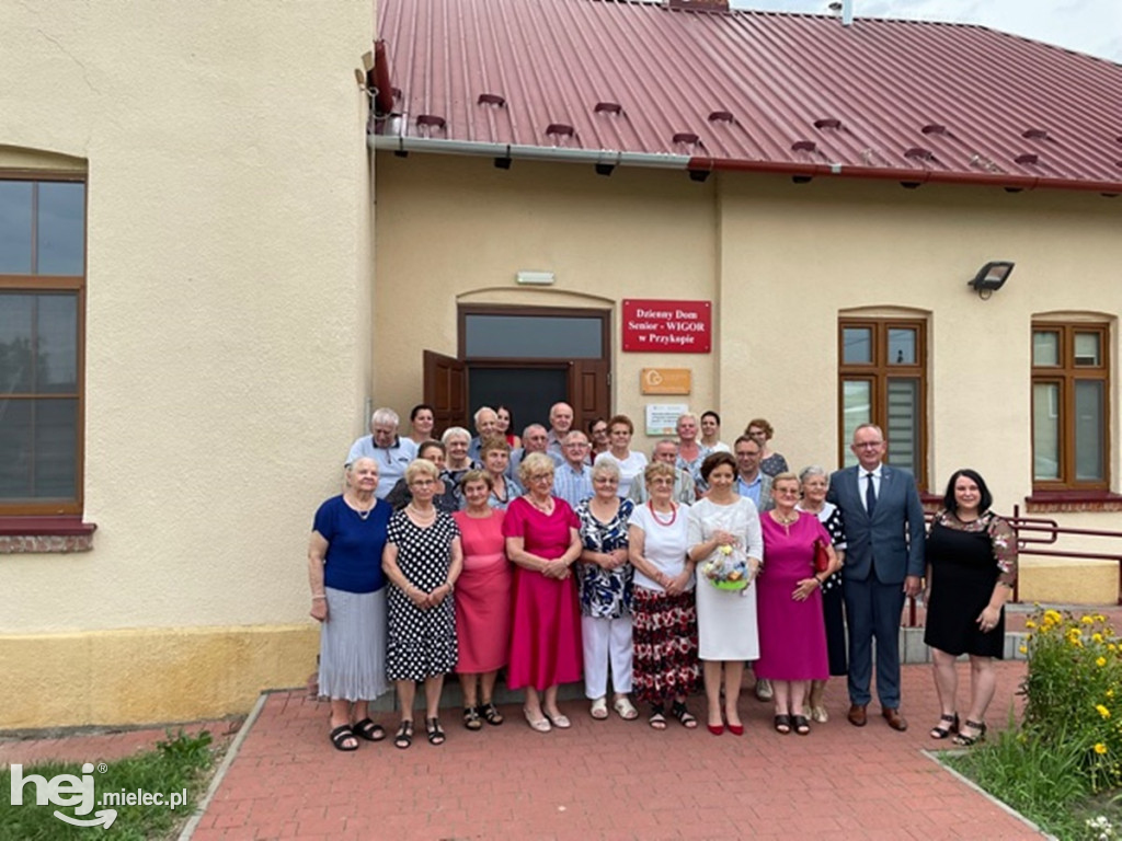 Minister na pikniku w Chorzelowie, w Padwi, Przykopie i Baranowie