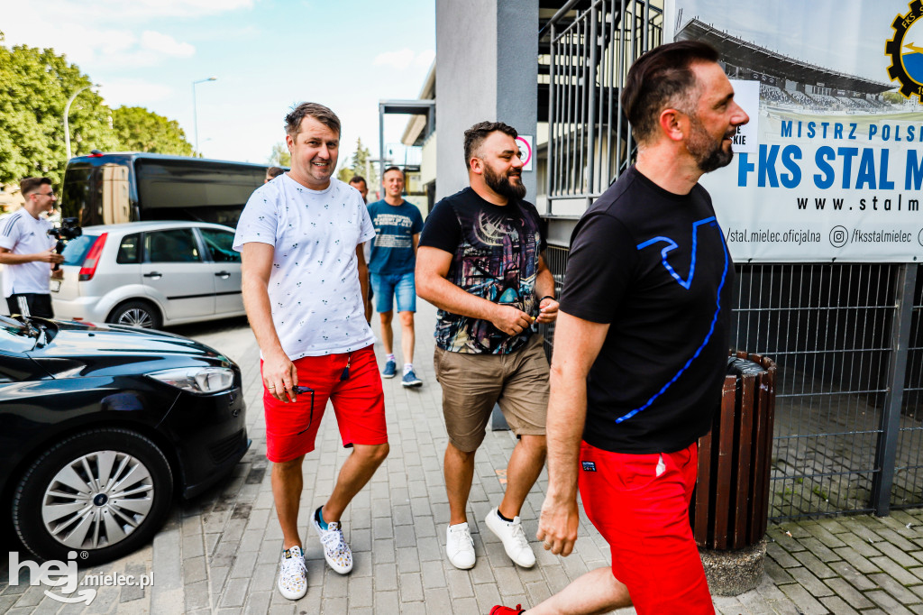 Kabaret Młodych Panów próbował gry w Stali