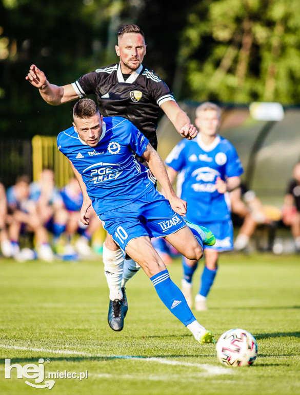 Czarni Trześń - Stal II Mielec