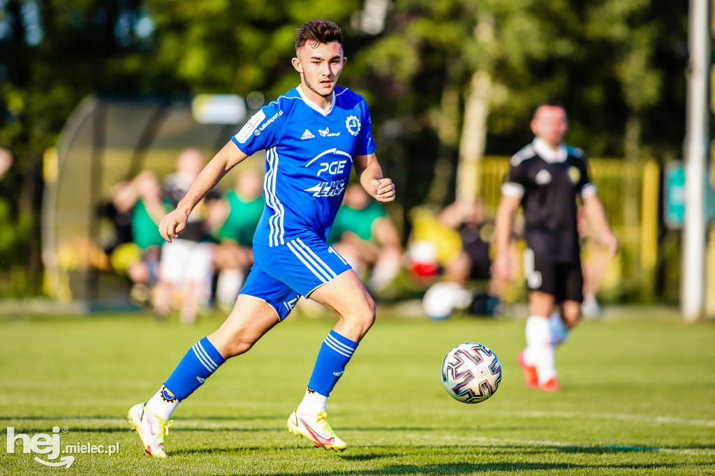 Czarni Trześń - Stal II Mielec