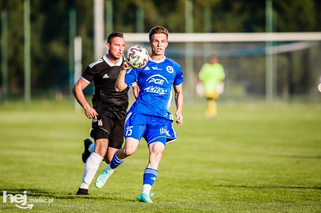 Czarni Trześń - Stal II Mielec
