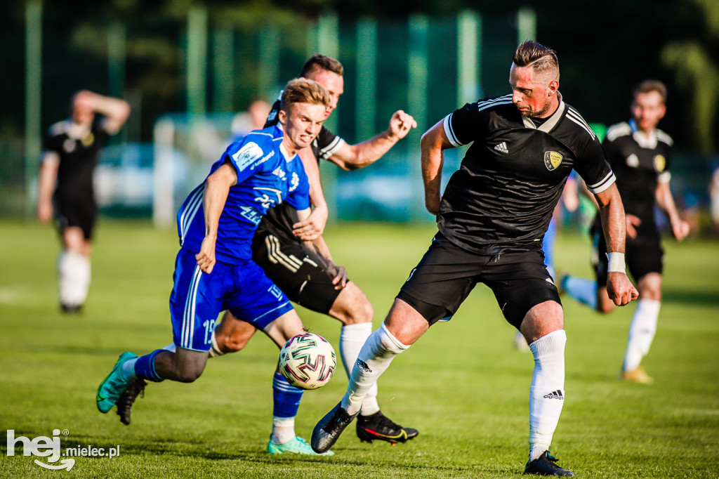 Czarni Trześń - Stal II Mielec