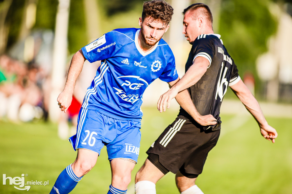 Czarni Trześń - Stal II Mielec