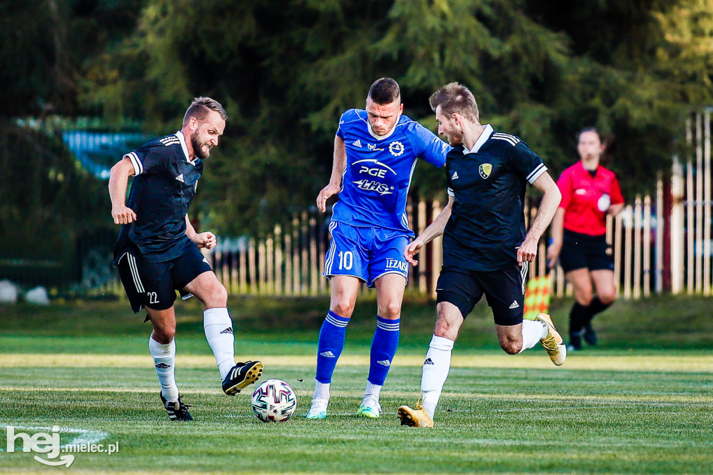 Czarni Trześń - Stal II Mielec