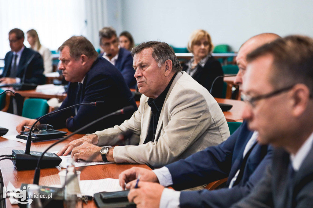 Sesja rady miejskiej - 26 sierpnia 2021