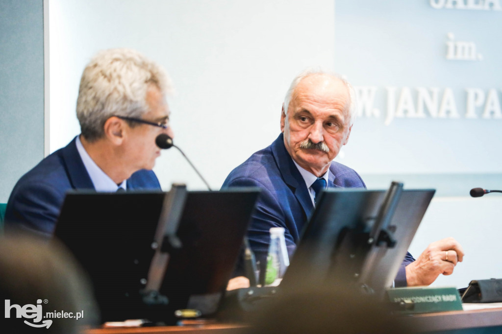 Sesja rady miejskiej - 26 sierpnia 2021