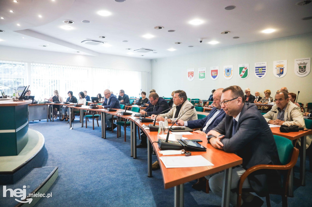 Sesja rady miejskiej - 26 sierpnia 2021