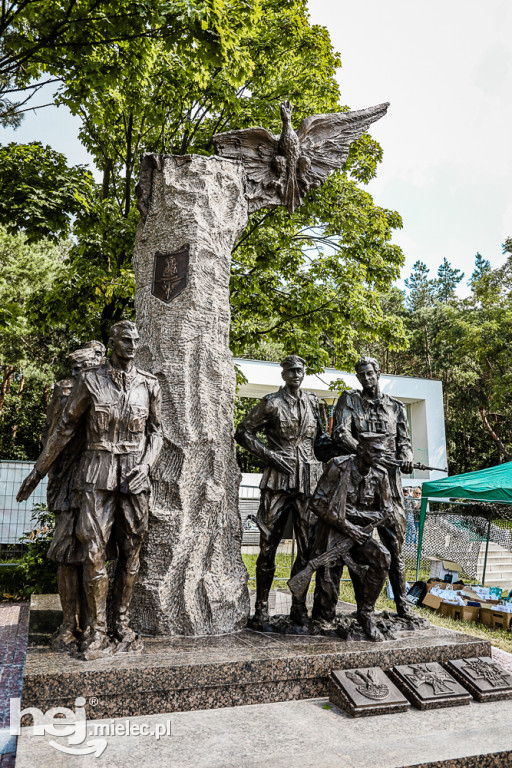 Sobota pod Pomnikiem Żołnierzy Wyklętych