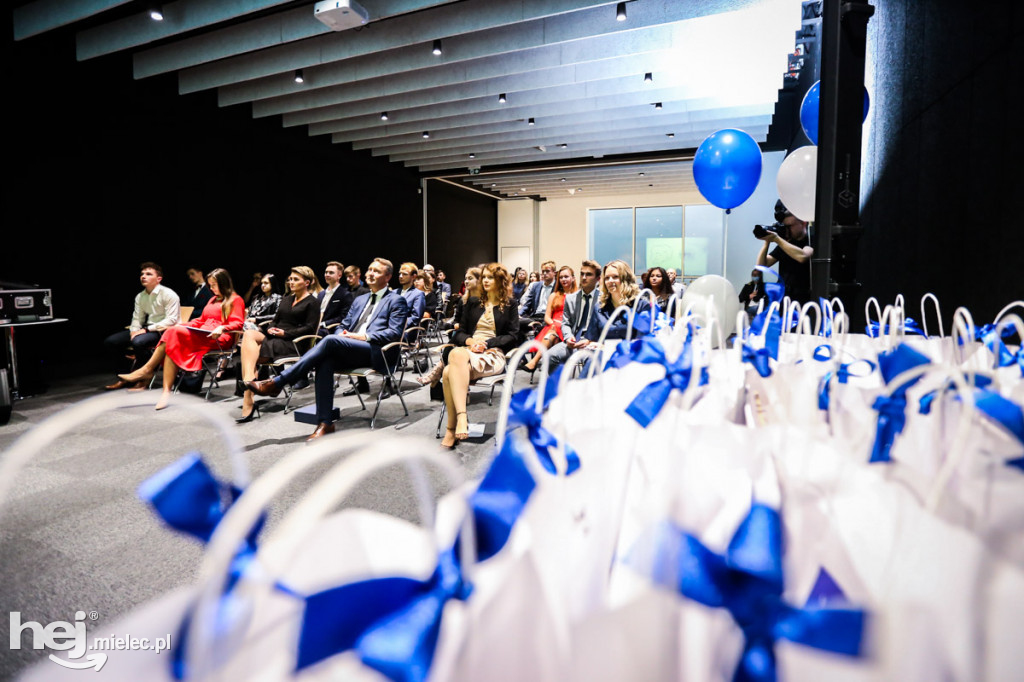 Gala Fundacji Młodych Liderów 2021