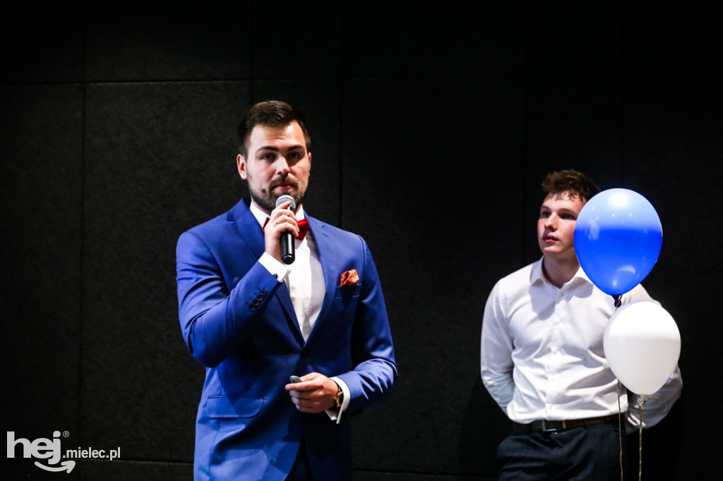 Gala Fundacji Młodych Liderów 2021
