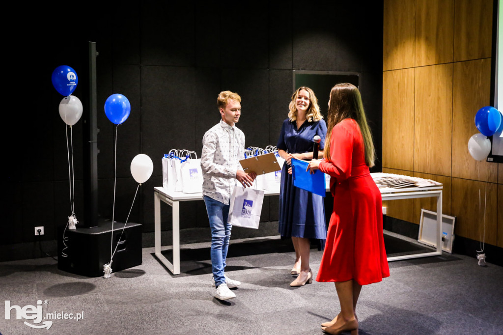 Gala Fundacji Młodych Liderów 2021