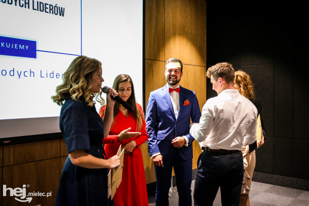 Gala Fundacji Młodych Liderów 2021