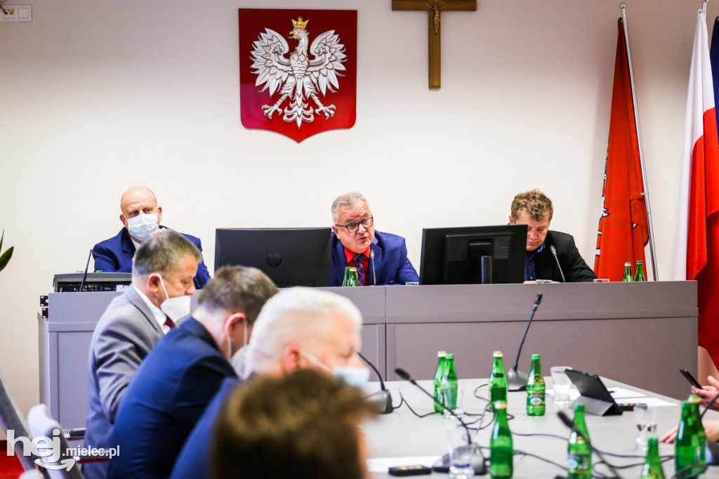 Radni powiatowi obradowali po wakacjach