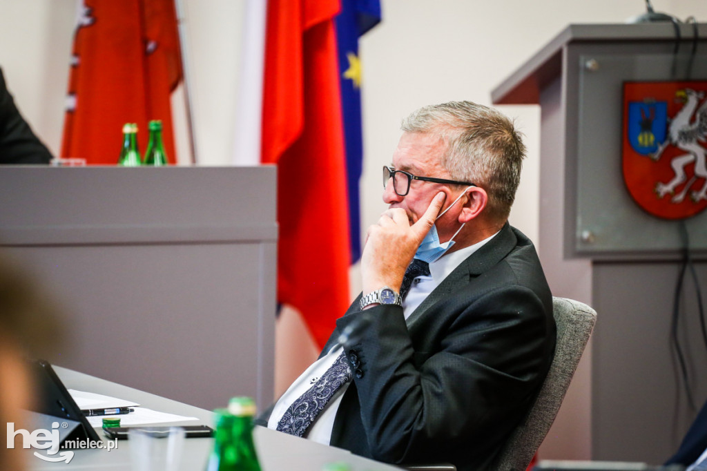 Radni powiatowi obradowali po wakacjach