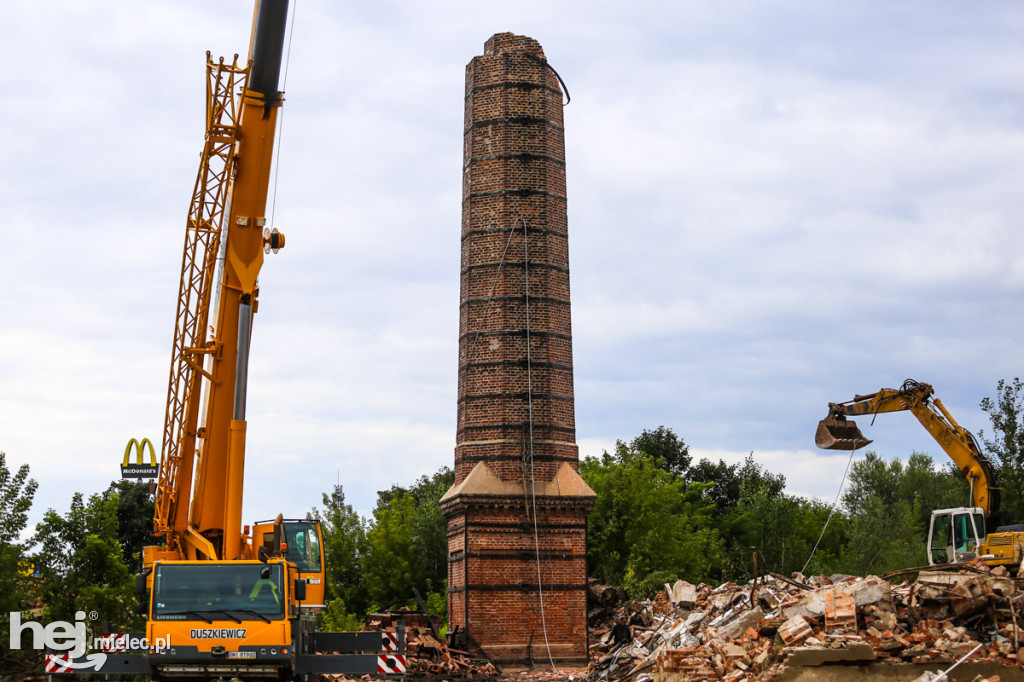 Rozbiórka starej cegielni pod nowe osiedle mieszkaniowe