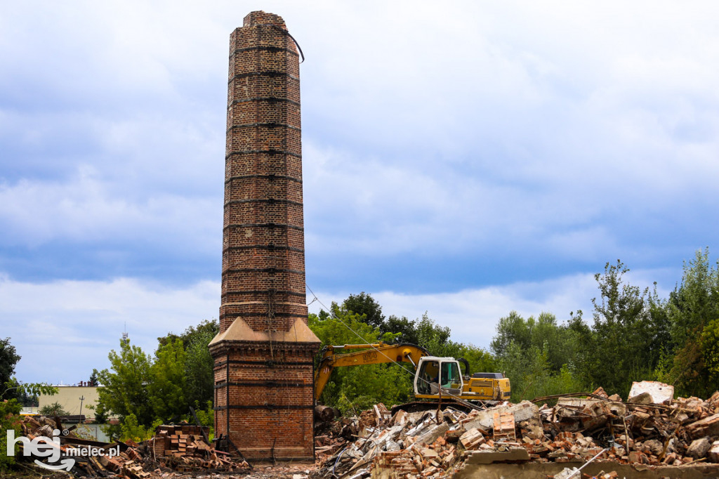 Rozbiórka starej cegielni pod nowe osiedle mieszkaniowe