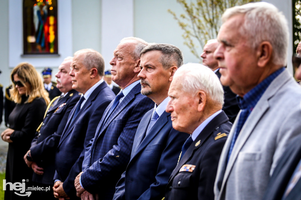 KPPSP z nowym sztandarem na 75-lecie pożarnictwa