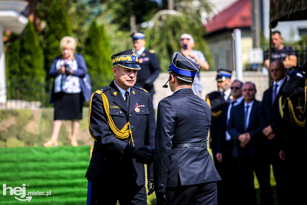 KPPSP z nowym sztandarem na 75-lecie pożarnictwa