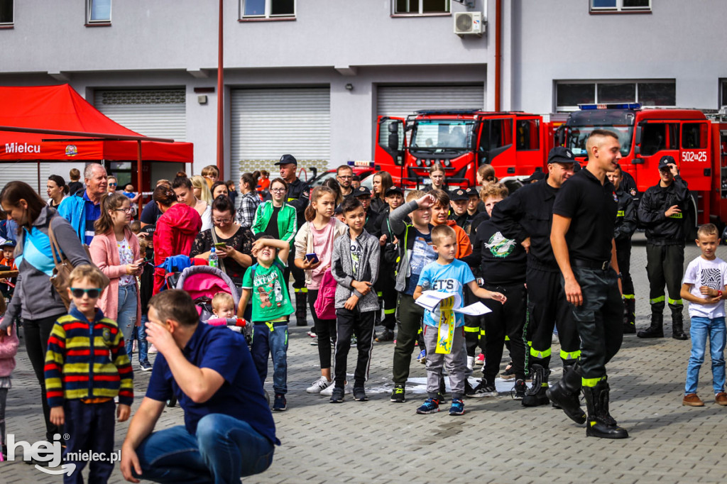 Dzień otwarty w mieleckiej komendzie straży pożarnej
