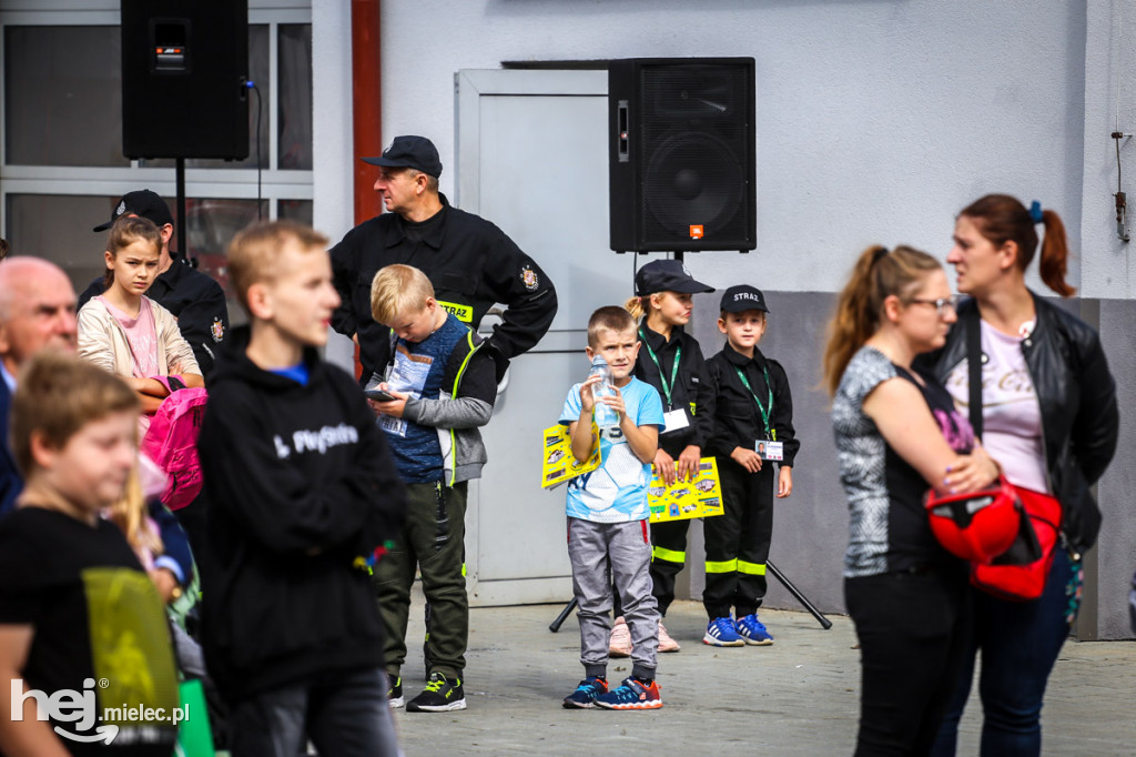 Dzień otwarty w mieleckiej komendzie straży pożarnej