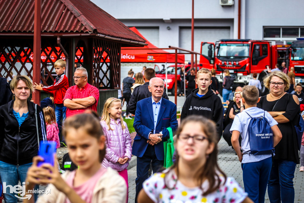 Dzień otwarty w mieleckiej komendzie straży pożarnej