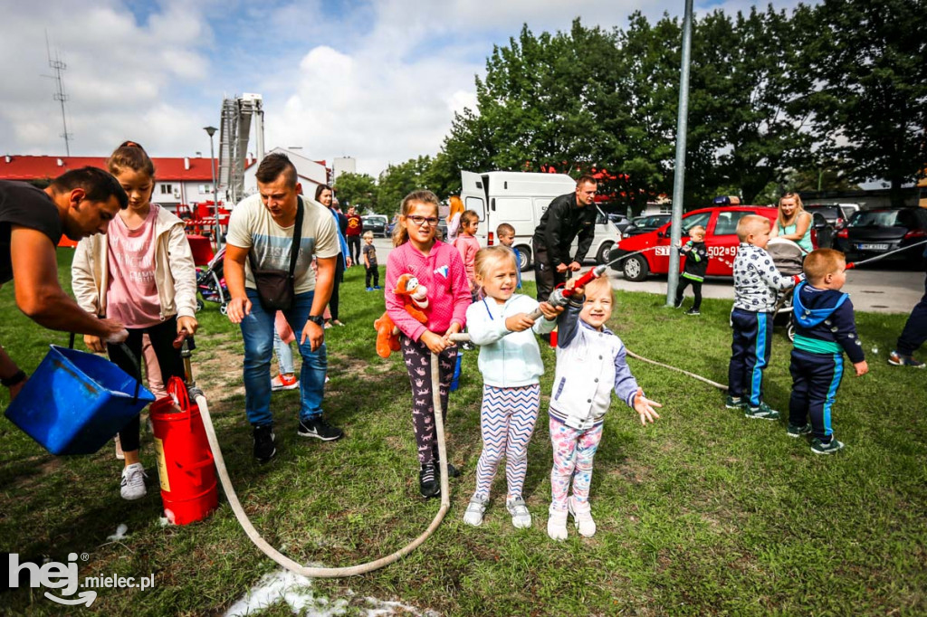 Dzień otwarty w mieleckiej komendzie straży pożarnej