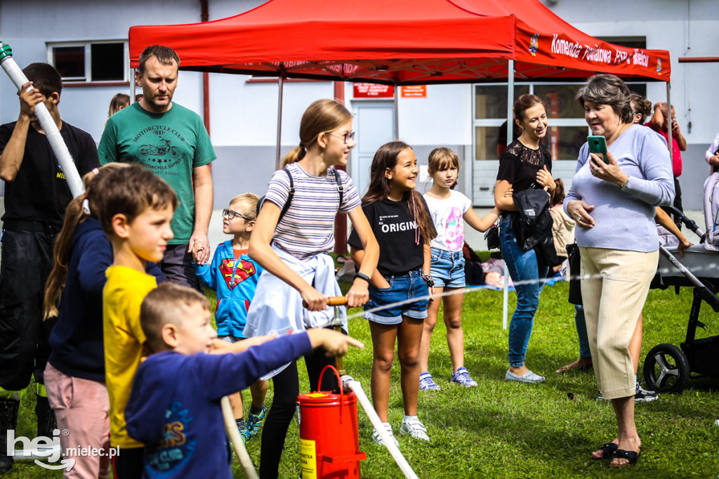 Dzień otwarty w mieleckiej komendzie straży pożarnej