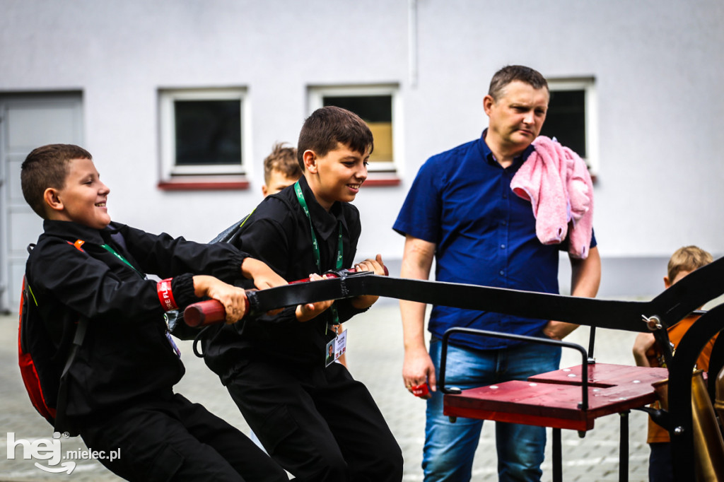 Dzień otwarty w mieleckiej komendzie straży pożarnej