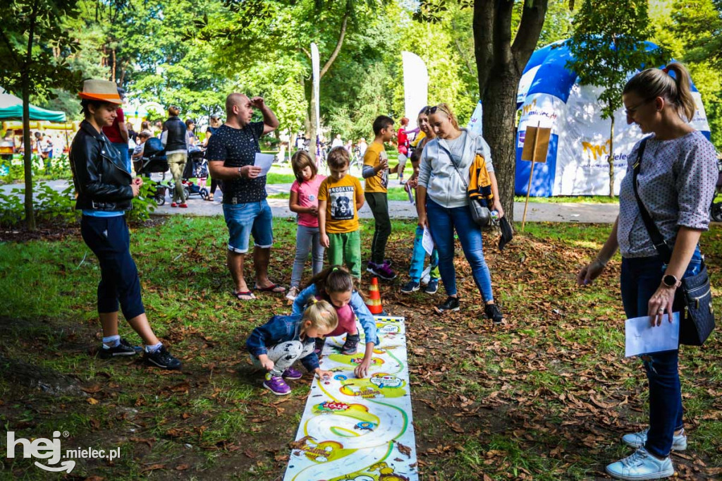 Uśmiechnięty Festyn Osiedlowy w Parku UFO