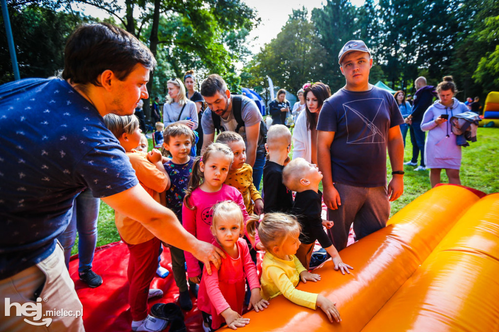 Uśmiechnięty Festyn Osiedlowy w Parku UFO