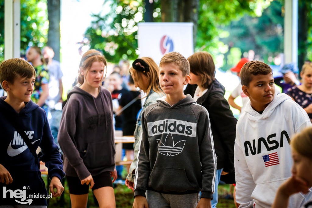 Uśmiechnięty Festyn Osiedlowy w Parku UFO