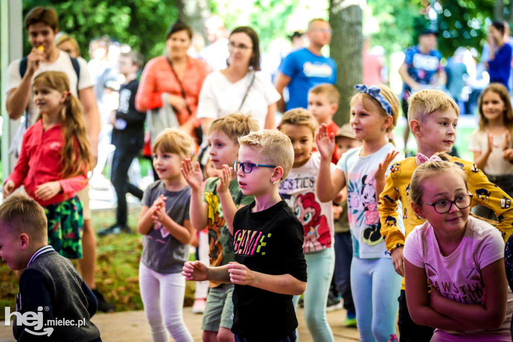 Uśmiechnięty Festyn Osiedlowy w Parku UFO