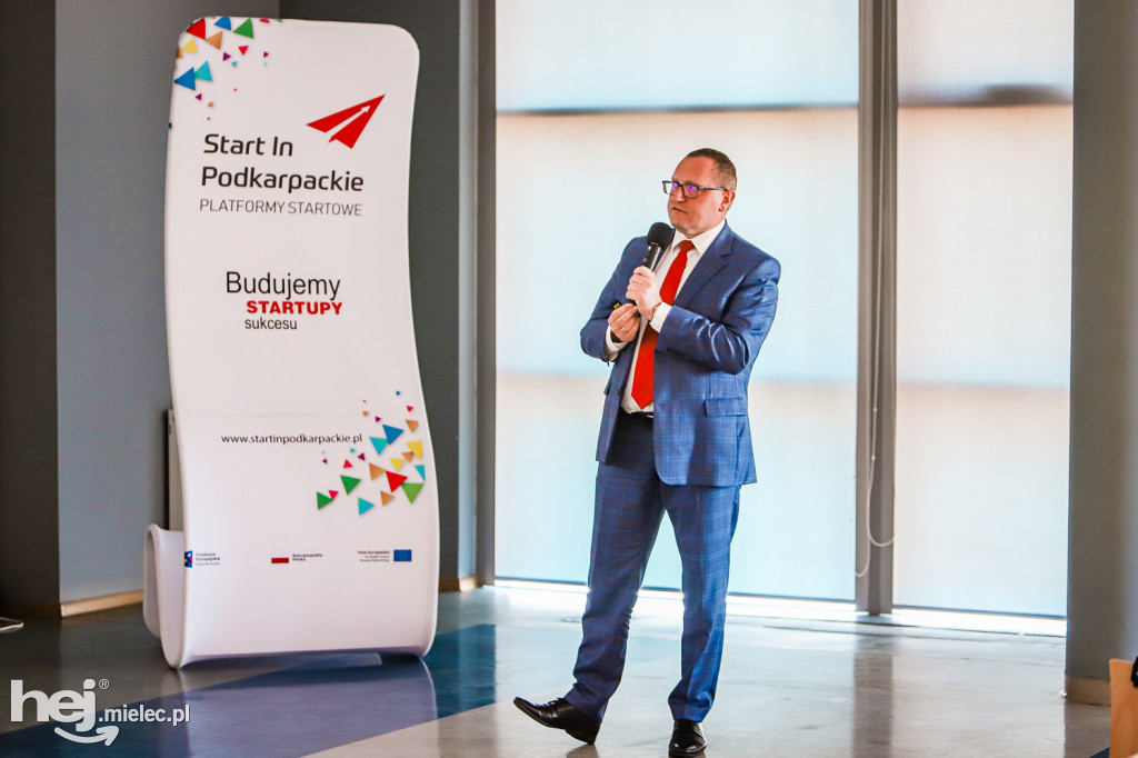 Mielec konsultował strategię dla Podkarpacia
