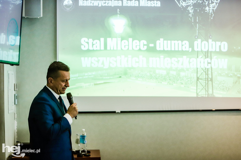 Nadzwyczajna sesja Rady Miejskiej w sprawie FKS Stal Mielec