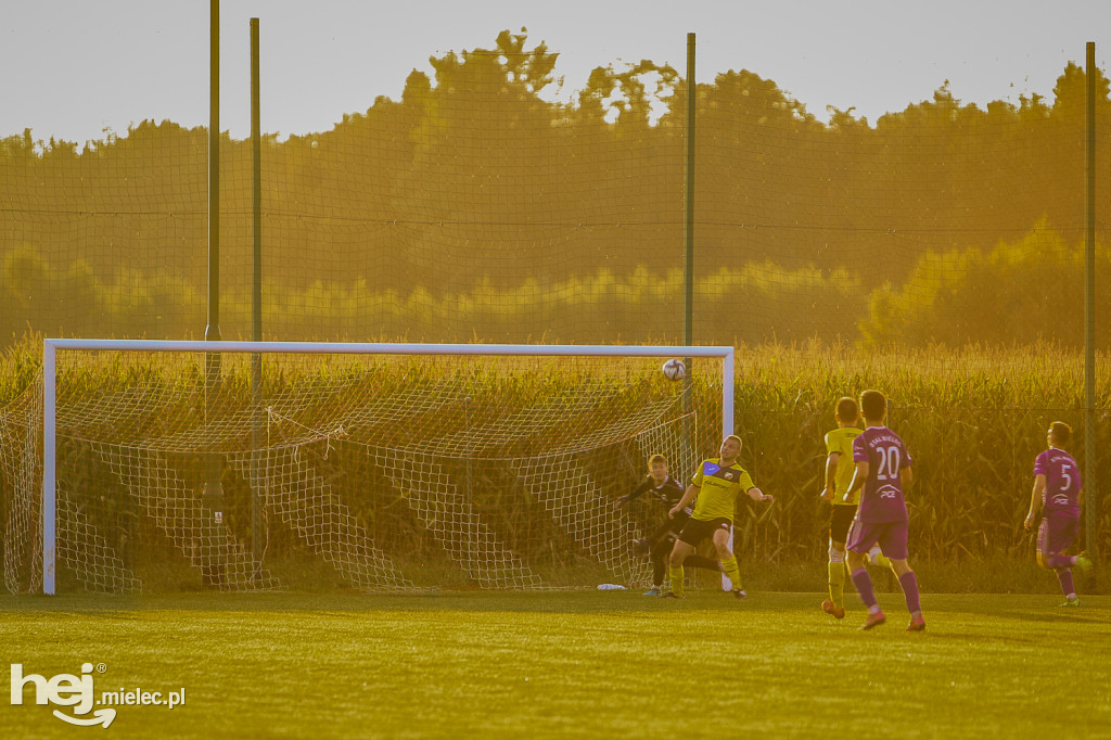 LKS Babicha -  Stal II Mielec