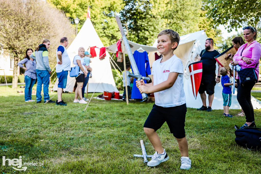 Piknik z Bractwem Rycerskim Ziemi Mieleckiej