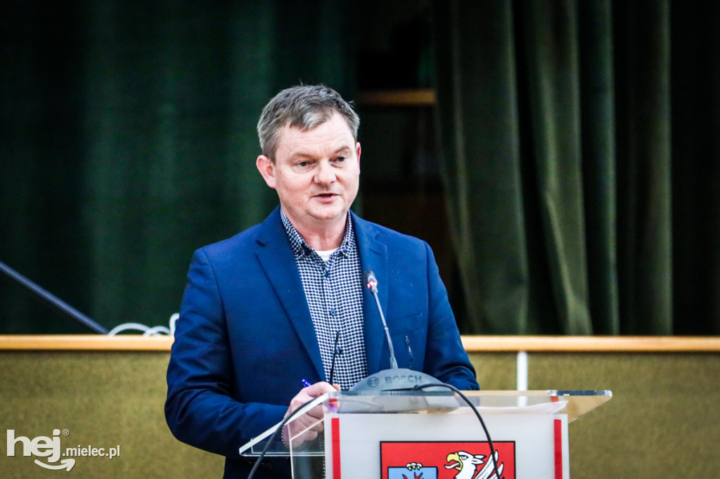 Sesja Rady Powiatu poświęcona problemowi ASF