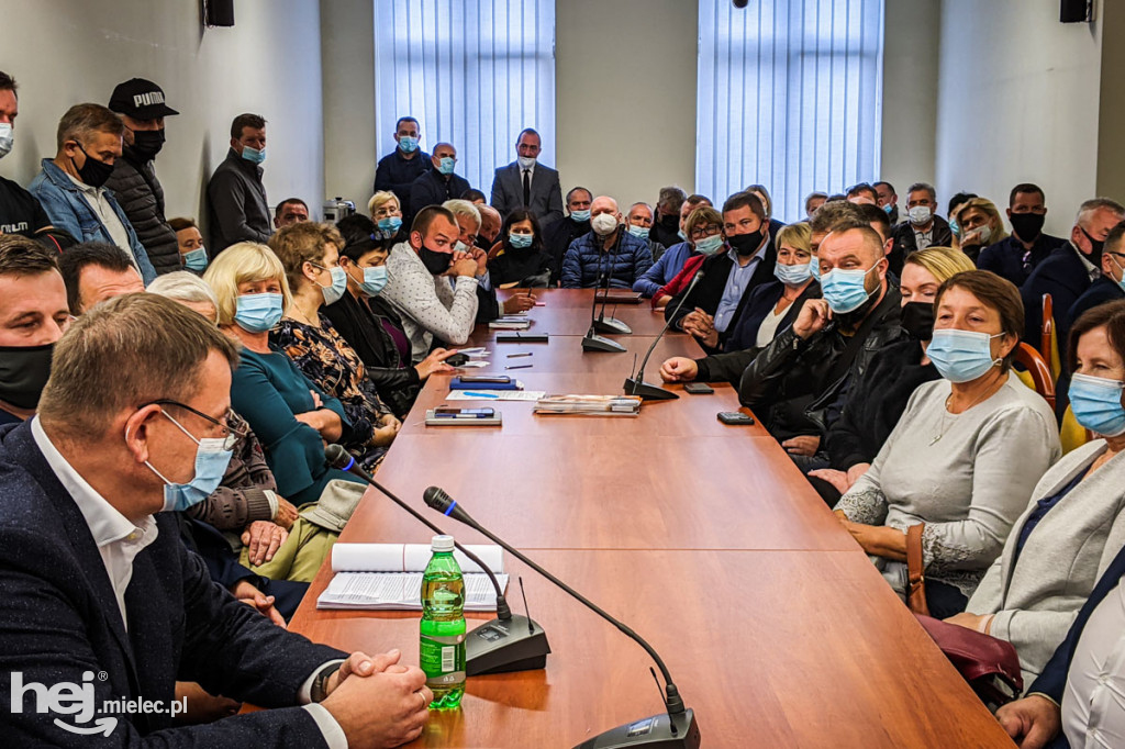Protest mieszkańców ws. budowy przeładowni firmy Empol